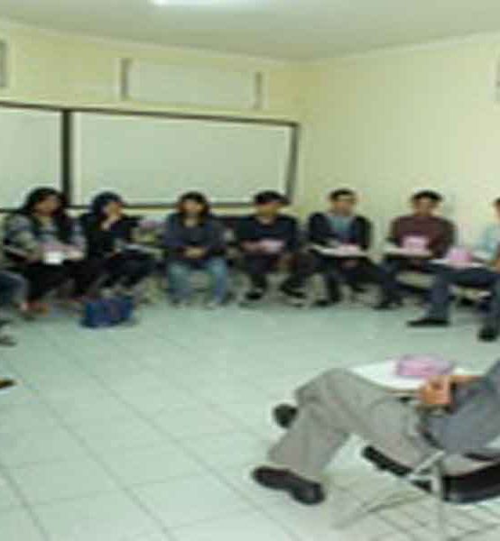 Forum Diskusi Mahasiswa dan Dosen