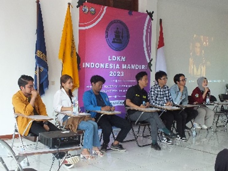MEMBENTUK KADER YANG DISIPLIN, INTELEK, DAN BERJIWA SOSIAL DI ERA ZILENIAL MEMBENTUK KADER YANG DISIPLIN, INTELEK, DAN BERJIWA SOSIAL DI ERA ZILENIAL